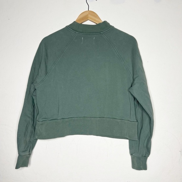 Women's Green Sweater - Picture 5 of 7